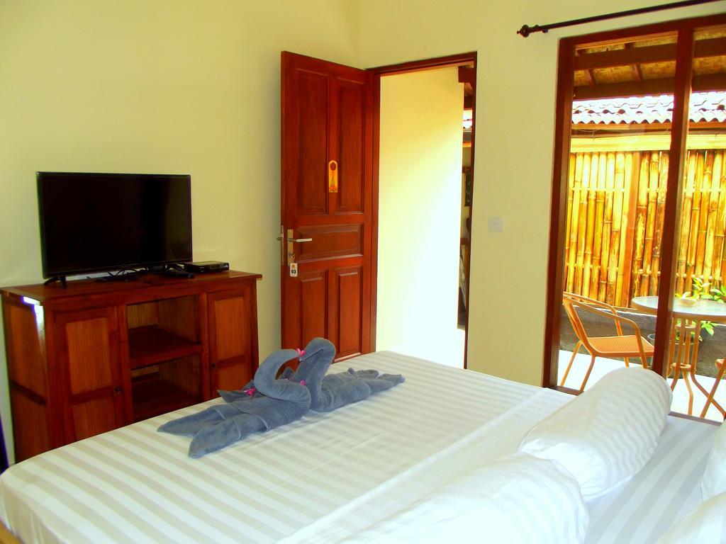 The Lakshmi Villas By The Beach House Gili Trawangan Exterior photo